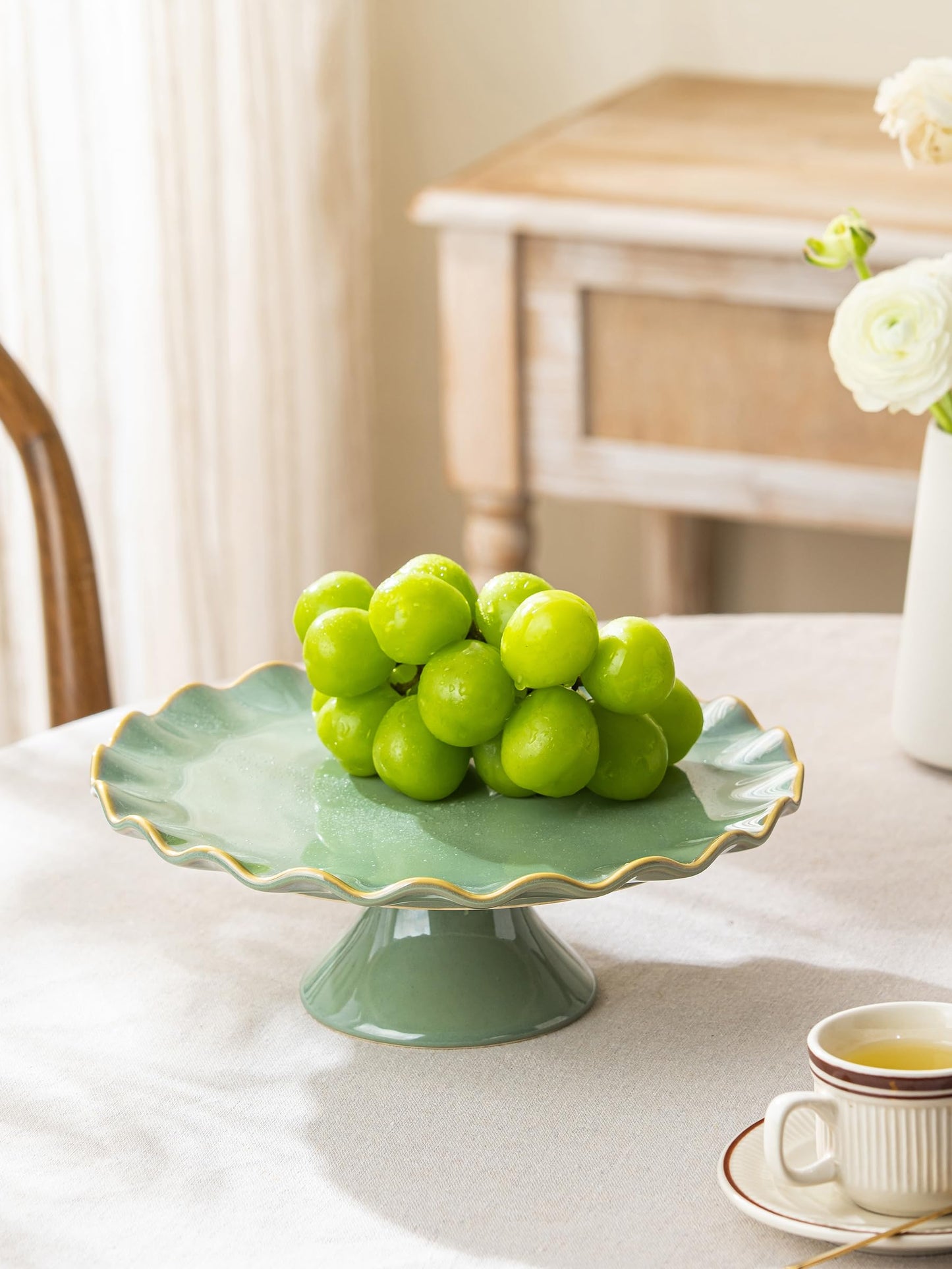 YHOJOY Cake Stand Ceramic, Small Cake Pedestal Stand for 8 Inch Cake, Teal