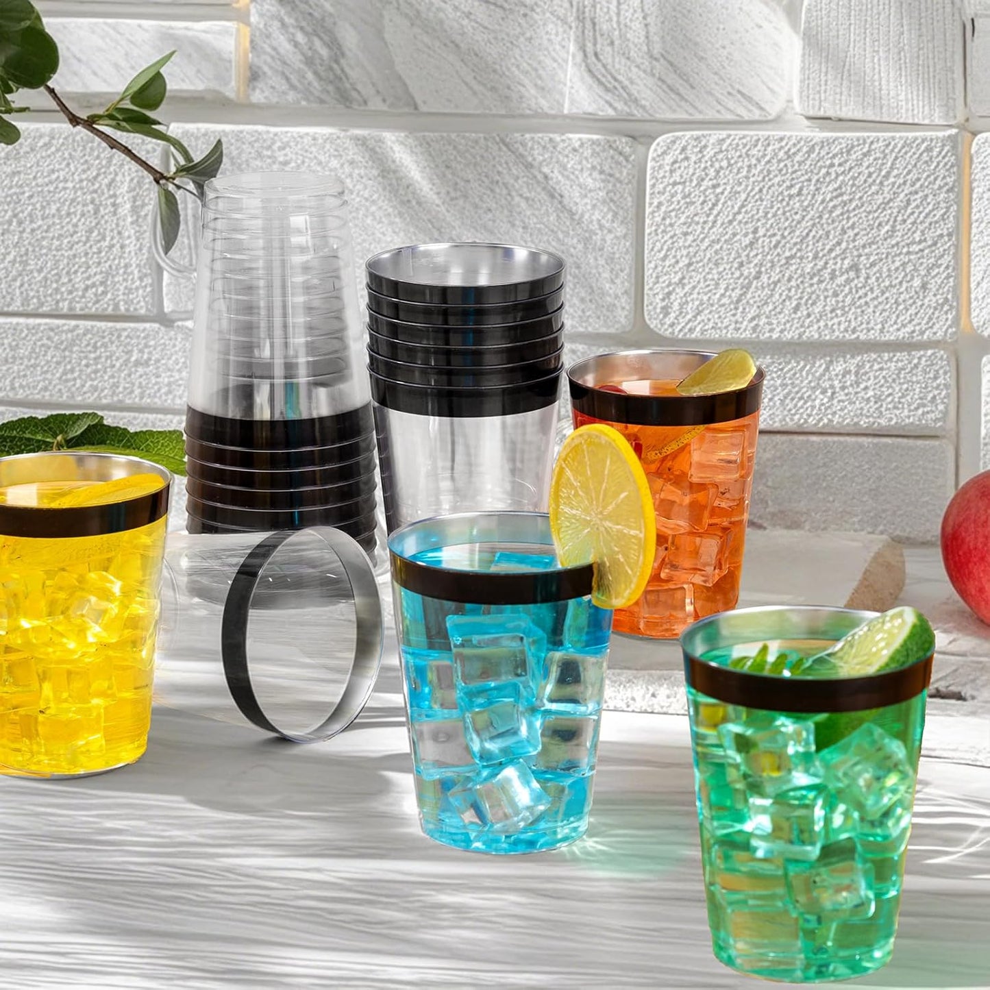DaYammi 100 Pack Black Plastic Cups 10Oz Clear Disposable Cups with Black Rim, Clear Cocktail Cup Heavy Duty Disposable Wine Glasses Disposable Fancy Plastic Cups for Halloween Party