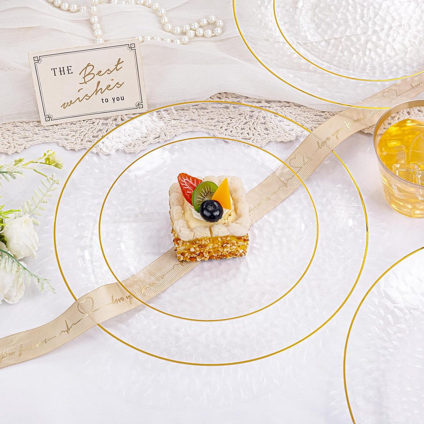 Rubtlamp 175 Pcs Plastic Dinnerware Set (25 Guests), Clear And Gold Plastic Plates, Hammered Party Plates Include Dinner Platos, Dessert Platos, Cups, Gold Cutlery Set And Napkins for Party