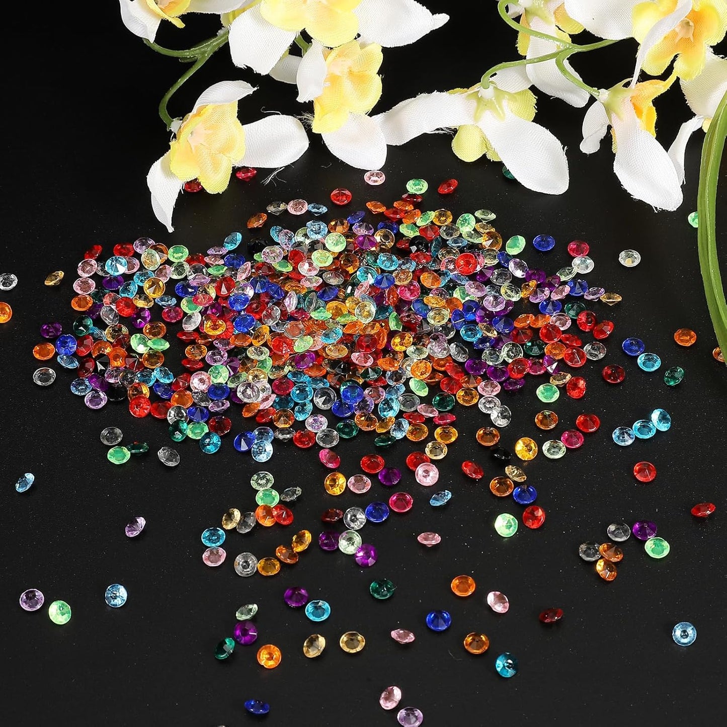 PATIKIL 10000 Pcs Wedding Table Scatter Confetti Crystals 4.5mm Acrylic Diamonds Vase Fillers Gems for Table Centerpiece Decorations Party Vase Beads, Light Yellow