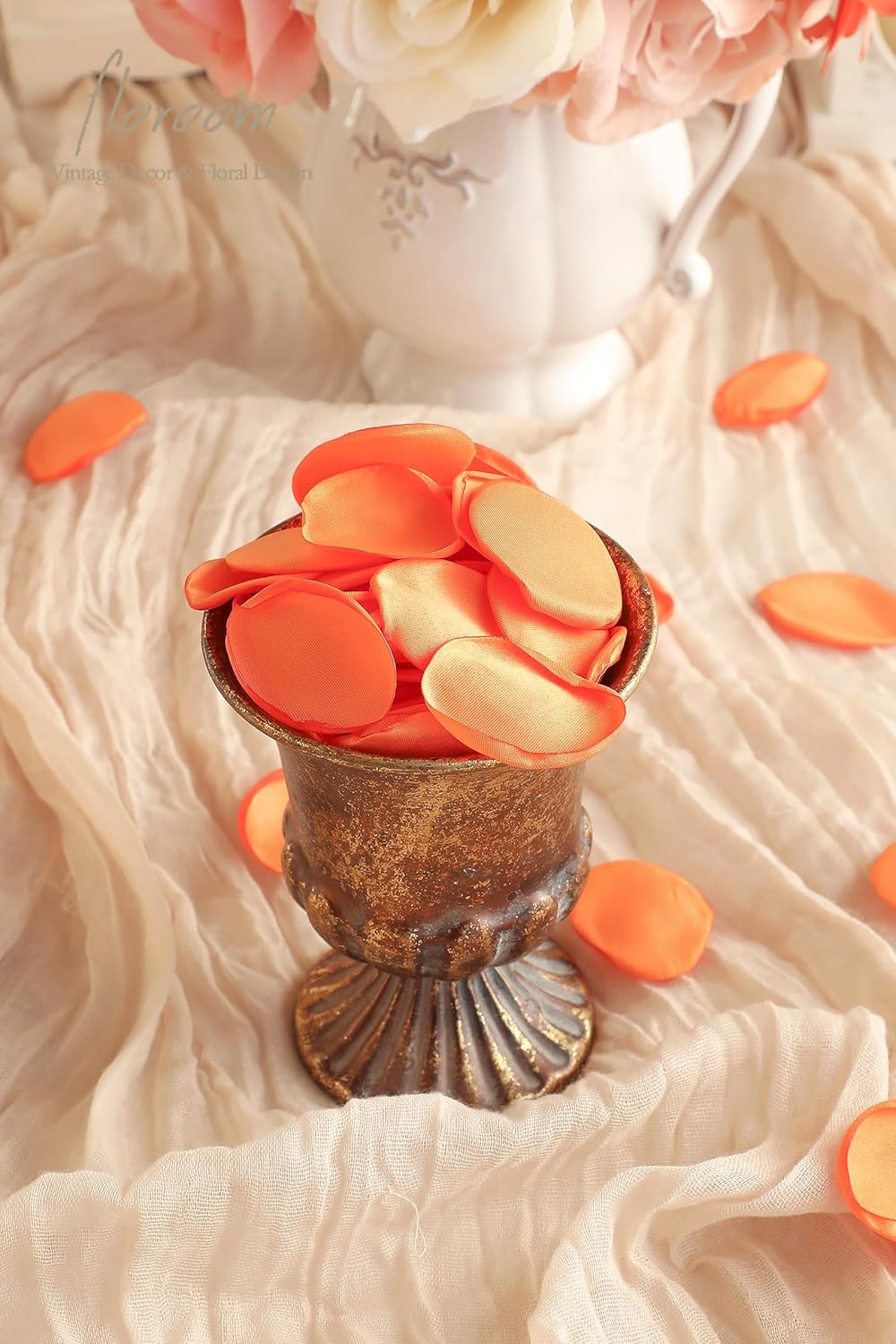Floroom 300pcs Rose Petals Burnt Orange Faux Silk Flower Petals for Wedding Flower Girl Basket Aisle Scatter Dinner Table Centerpieces Party Confetti Bridal Shower Romantic Night Decoration