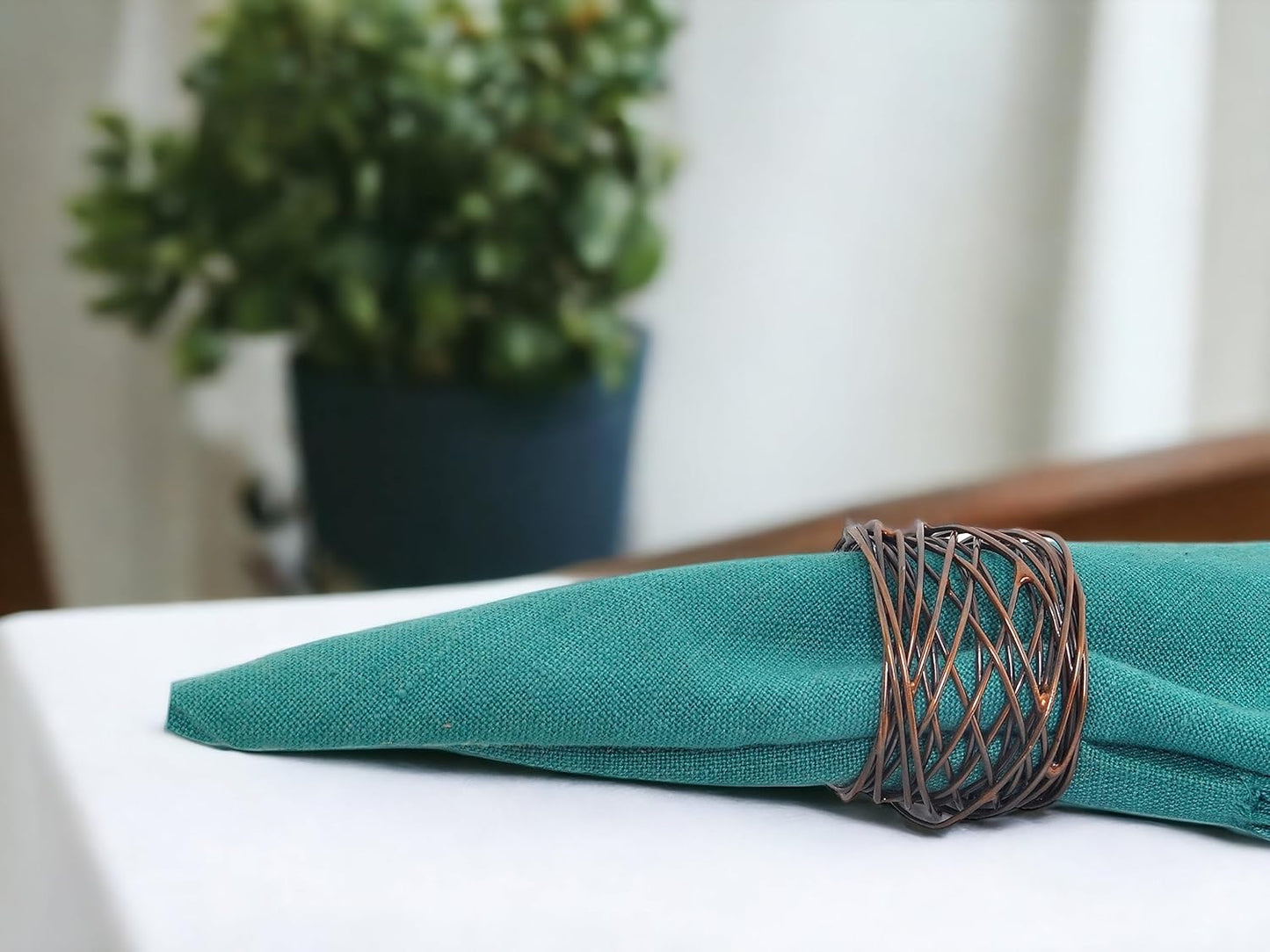 Twisted Wire Mesh Napkin Rings Holders Set of 12 - Heavy Duty Metal Napkin Rings for Décor, Dinner, Party, Wedding, Christmas, Gathering, Everyday Use, Gifting (Bronze) - CLEENTABLE