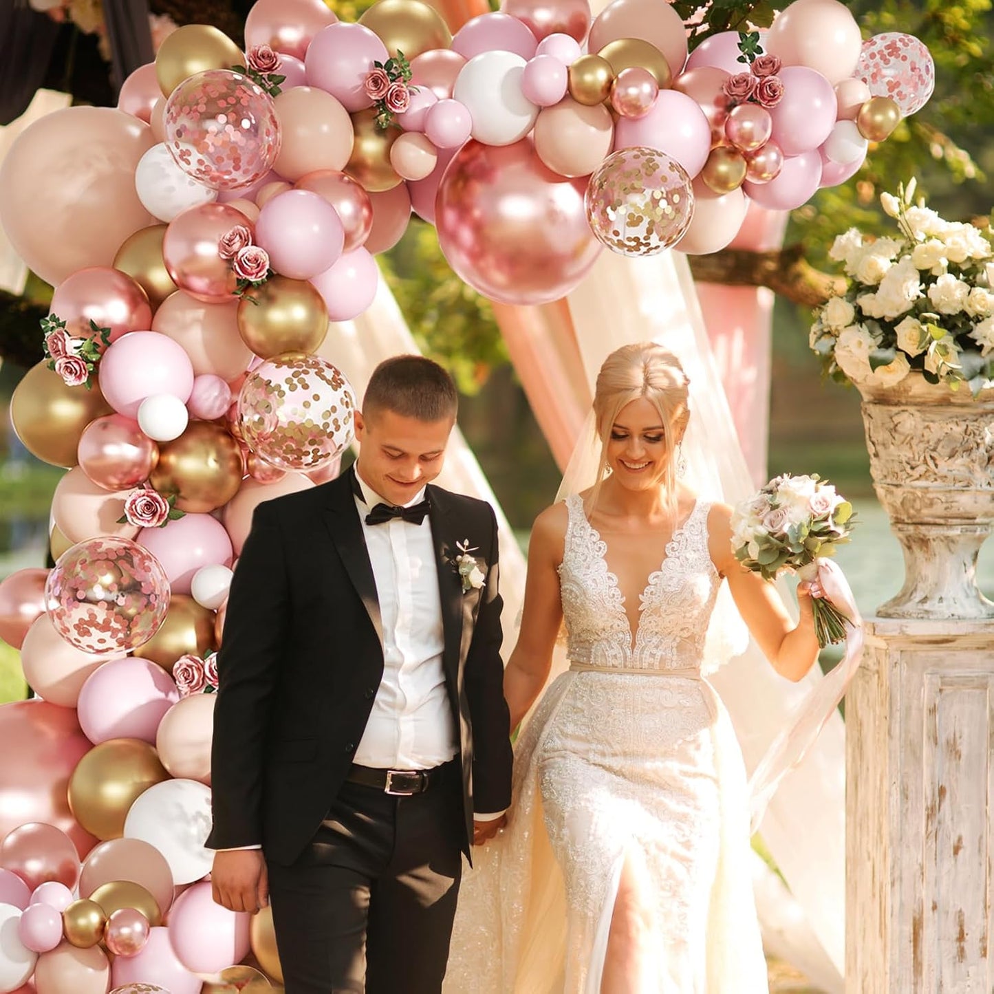 Rose Gold Balloon Garland Arch Kit, 140Pcs Nude Pastel Pink Metallic Gold White Balloons Gold and Rose Gold Confetti Balloons with Heart Foil Balloon for Wedding Bridal Birthday Party Decorations