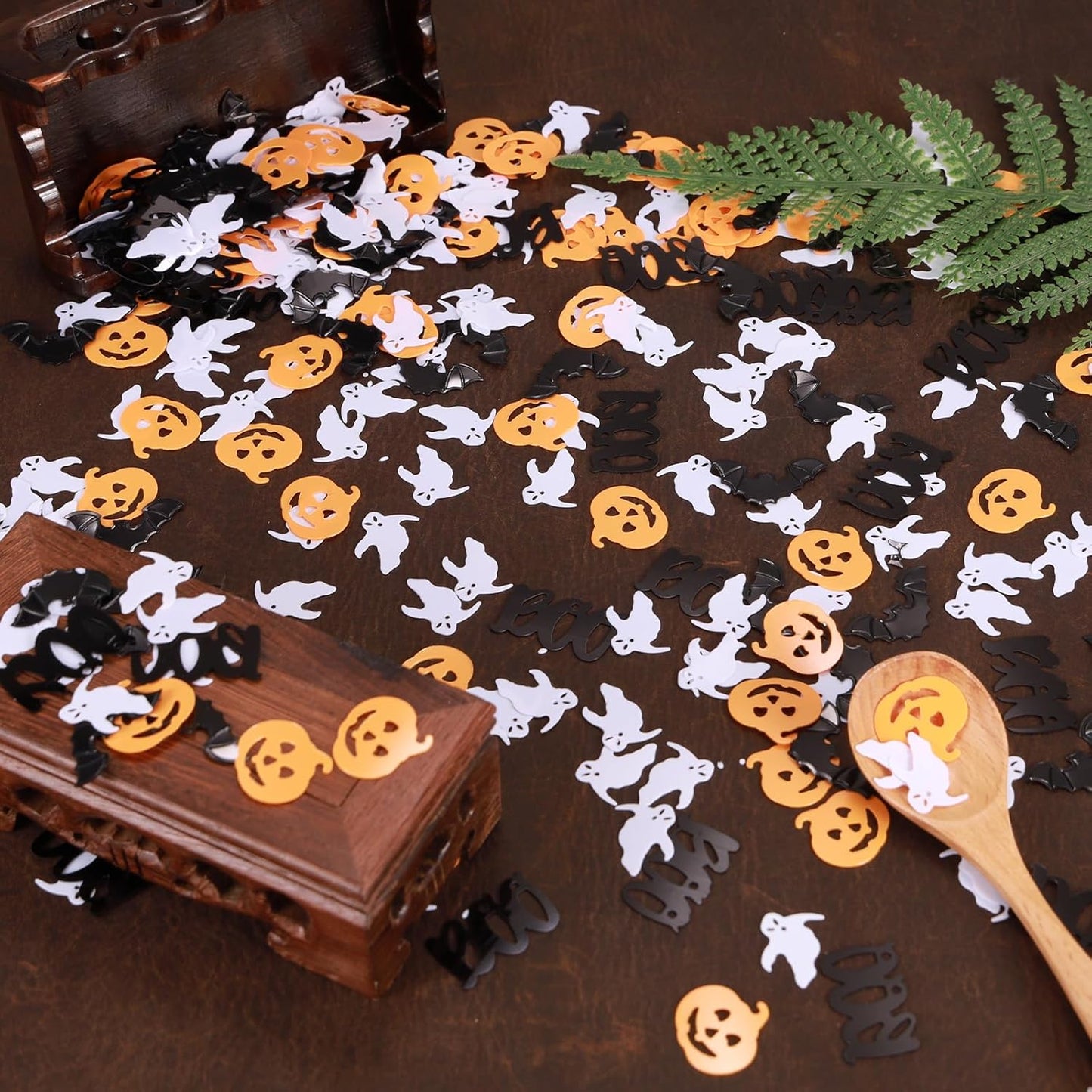 Halloween Party Table Scatter Confetti, 3000 Pcs Black and White BOO Foil Metallic Confetti for Halloween Party Table Decorations