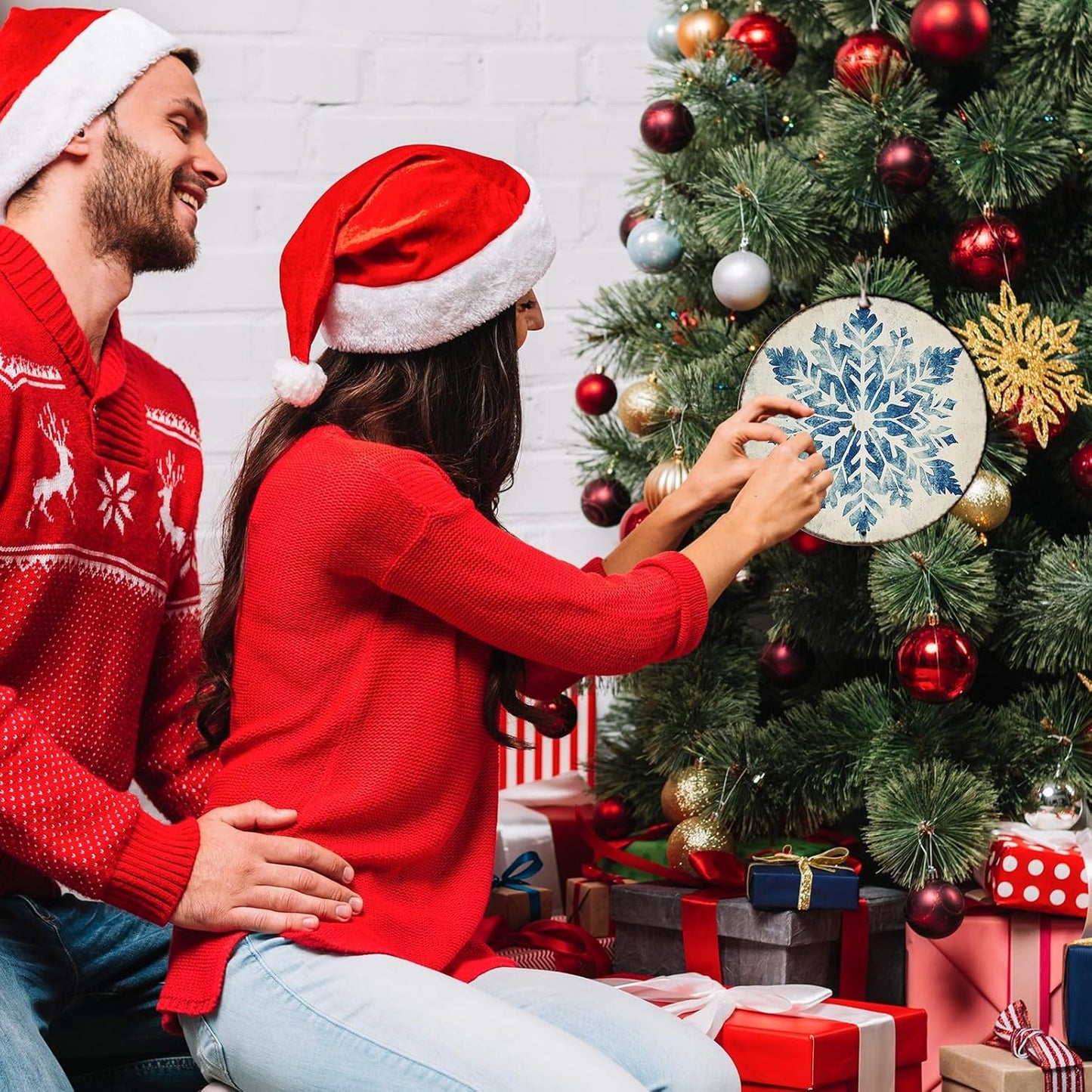 Round Christmas Metal Tin Sign Vintage Snowflake Signs Winter Christmas Sign Retro Wall Decor Tin Sign Funny Decorations for Home Cafes Office Store Pubs Tin Sign 8 * 8 in