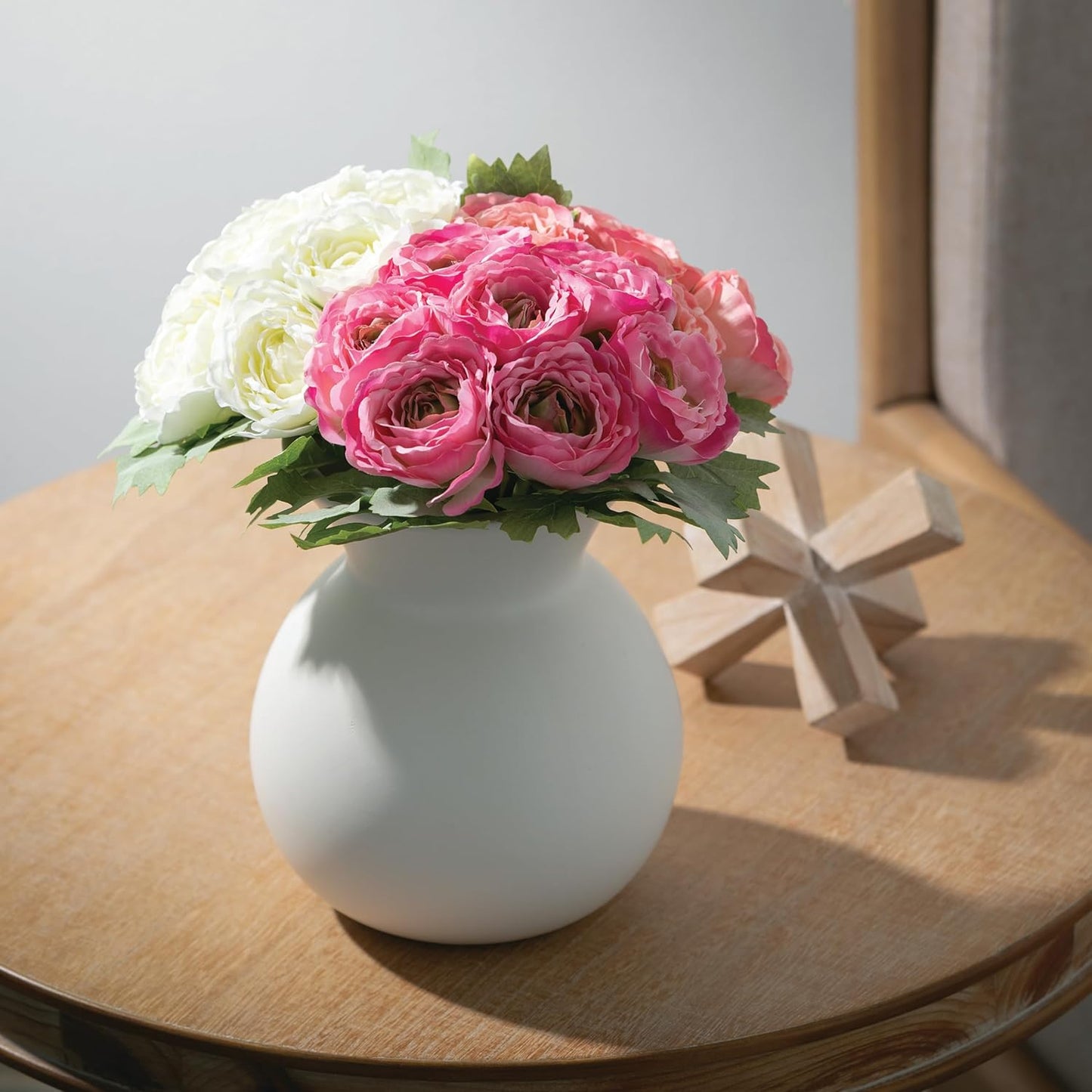 Sullivans White Ceramic Flower Vase, Modern Home Decor Vases for Flowers Centerpiece, Mantle, Tabletop Accent Kitchen Table, Living Room, and Office Decor (CM3142)