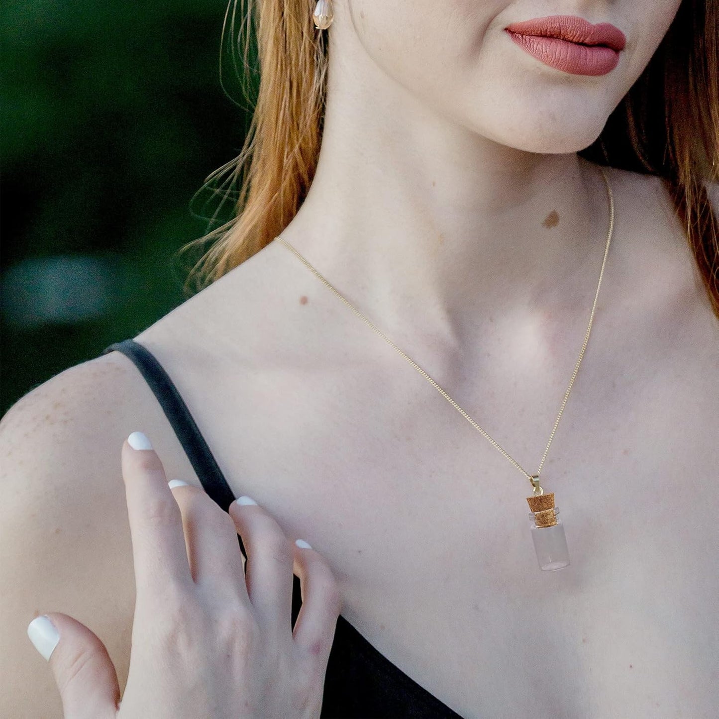 Clear Glass Jars Bottles 50 Pack Mini, Tiny, Cork Stoppers, Arts & Crafts, Projects, Decoration, Party Favors, 18mm x 10mm Diameter