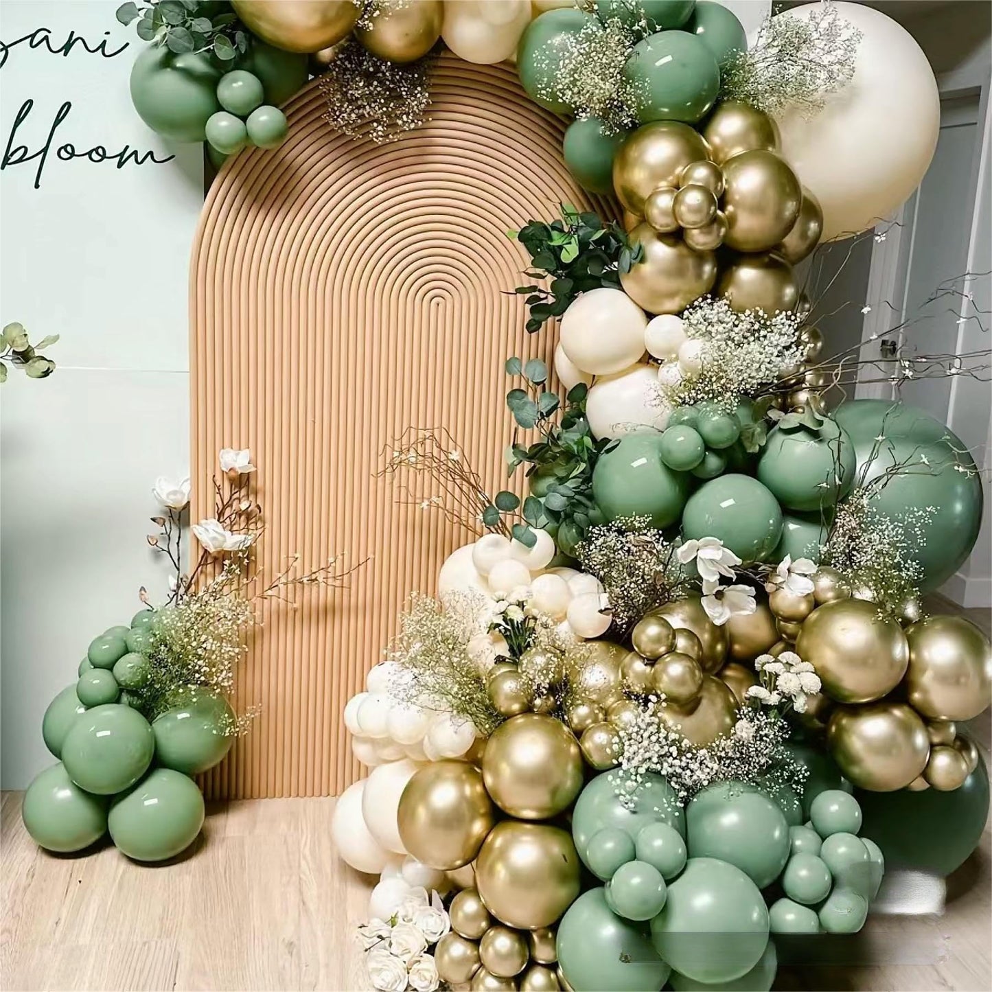 MEBAY Sage Green White Gold Balloon Garland Arch Kit, 146Pcs Latex Balloons Different Sizes 18 12