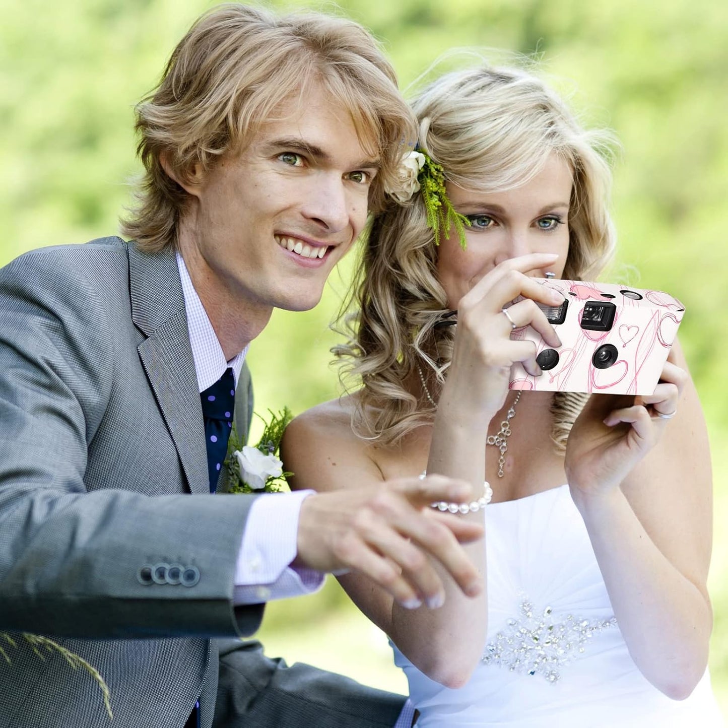 8 Pack Disposable Camera Bulk for Wedding 35mm Film Single Use Camera with Flash for Gathering Travel Anniversary Honeymoon Camp Party Supply