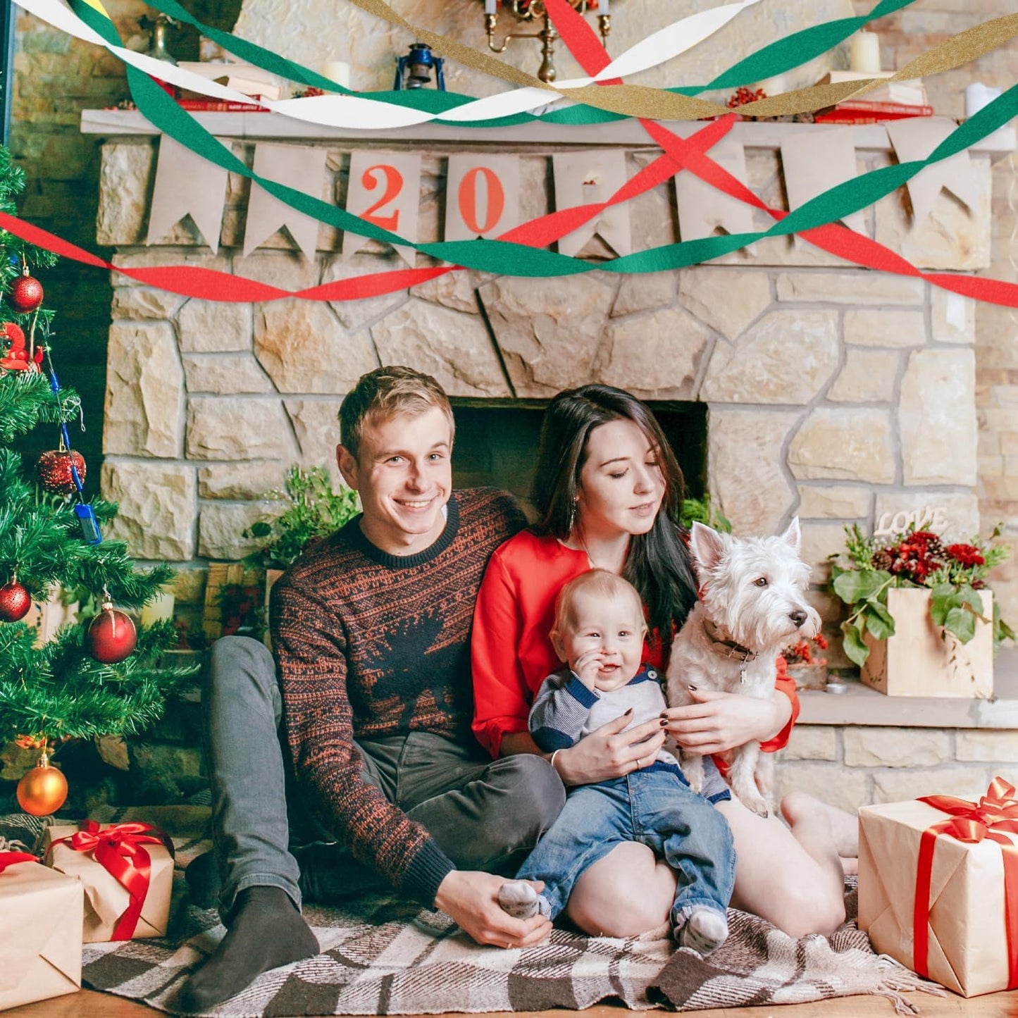 Crepe Paper Streamers 8 Rolls 656ft, Pack of Green, Red, Gold, White Party Streamers for Christmas Decorations, Streamers Party Decorations, Holiday Decorations Indoor (1.8 Inch x 82 Ft/Roll)