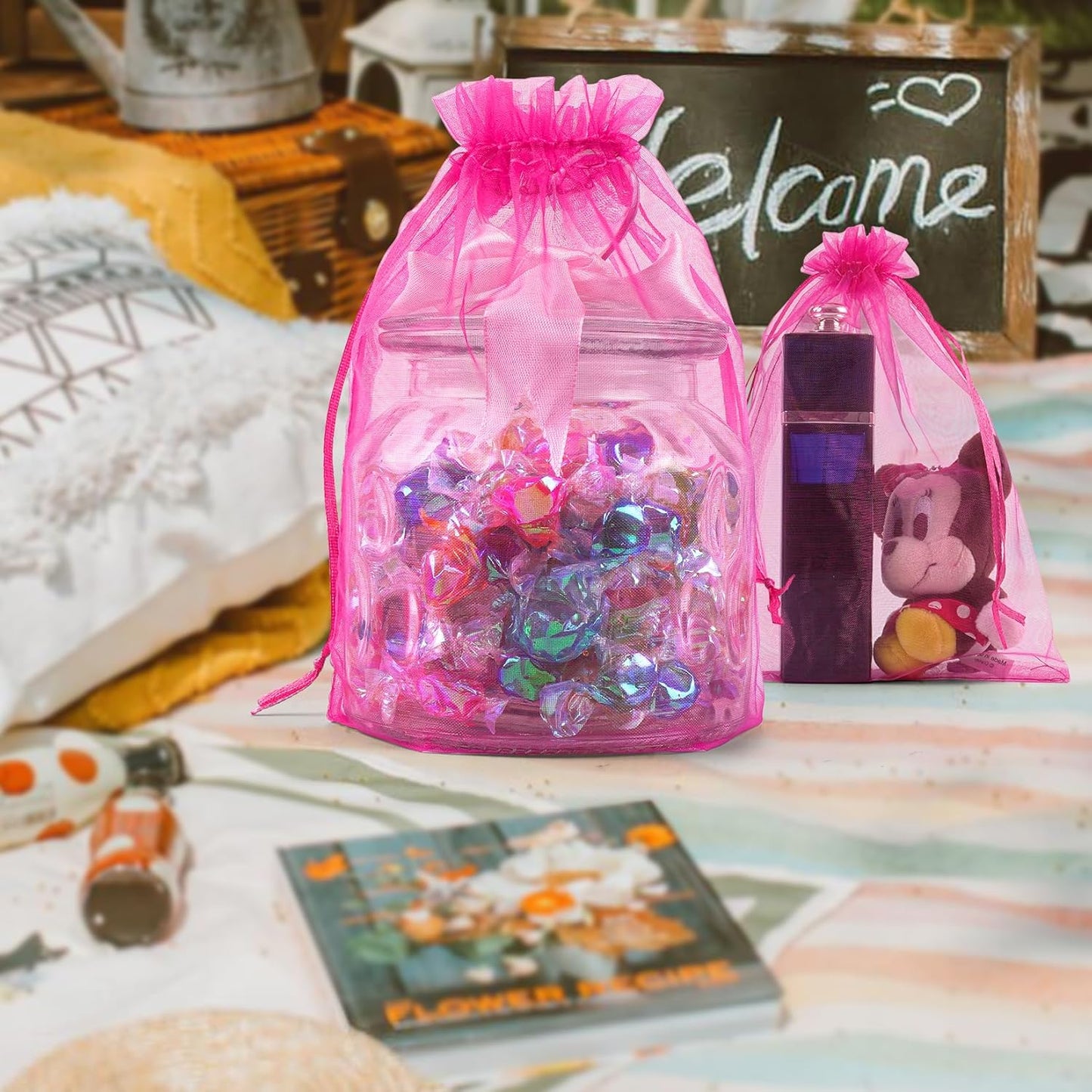 ANZNKU 100 Pcs Sheer Organza Bags 6x9 inches Mesh Drawstring Bag, Small Mesh Bag for Gifts, Large Organza Bags Drawstring for Wedding Party Favor Christmas(Hot Pink)