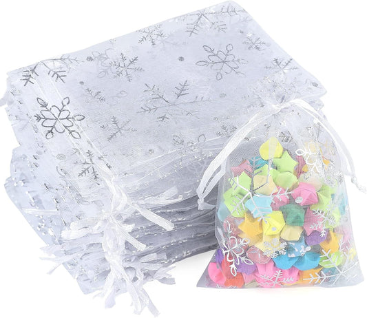 jijAcraft 4x6 Inch Christmas Organza Bags - 50Pcs White Snowflake Gift Bags with Drawstring, Xmas Party Favor Sheer Mesh Pouches for Winter Gift, Candy, Jewelry Bag