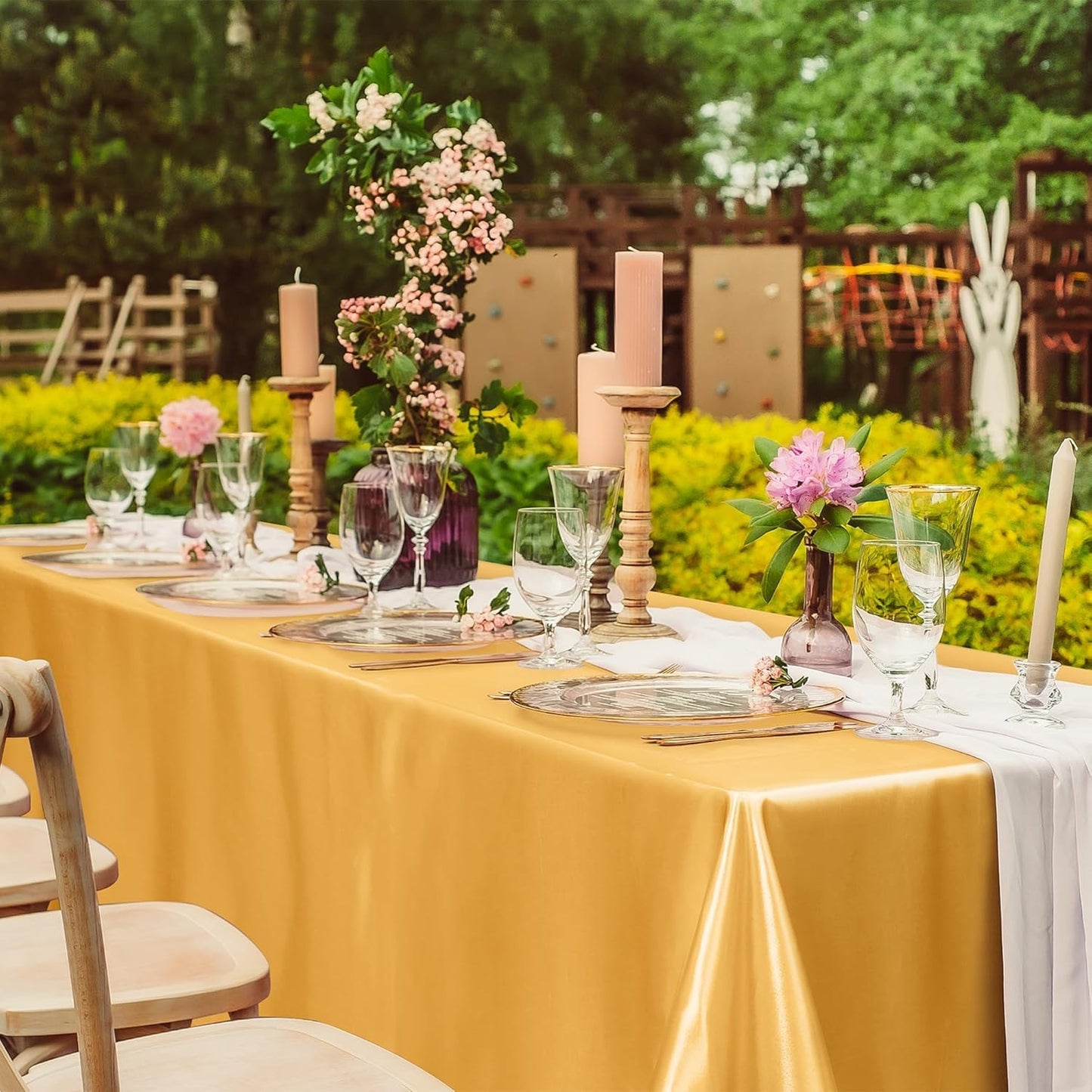 TURSTIN 1 Pack Gold Satin Tablecloth 102 x 58 Inch Overlay Satin Table Cover Rectangle Bright Silk Tablecloth Smooth Fabric Table Decoration for Wedding Banquet Party Events