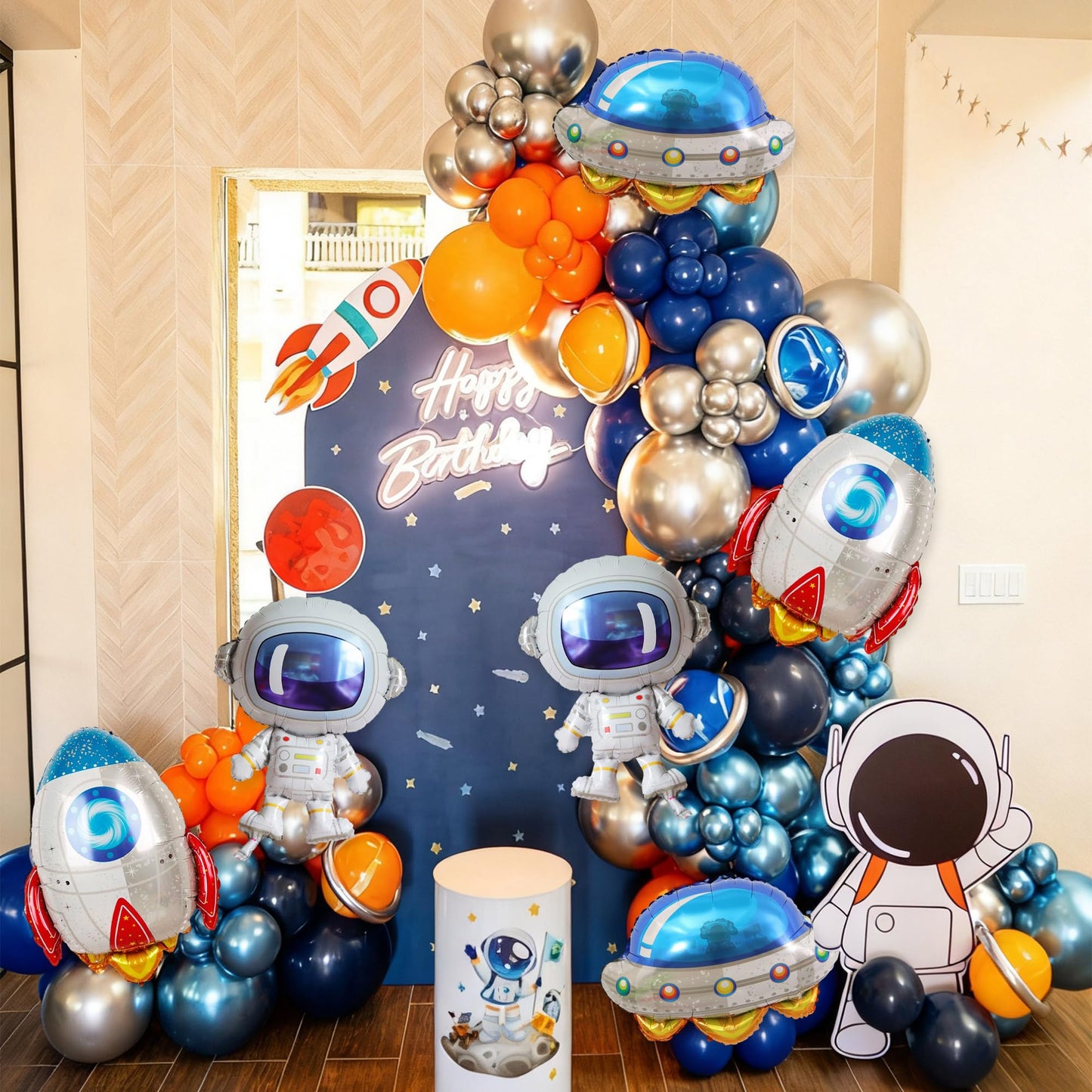 6 PCS Space Balloons Set, Astronaut UFO Rocket Foil Balloons, Party Decor