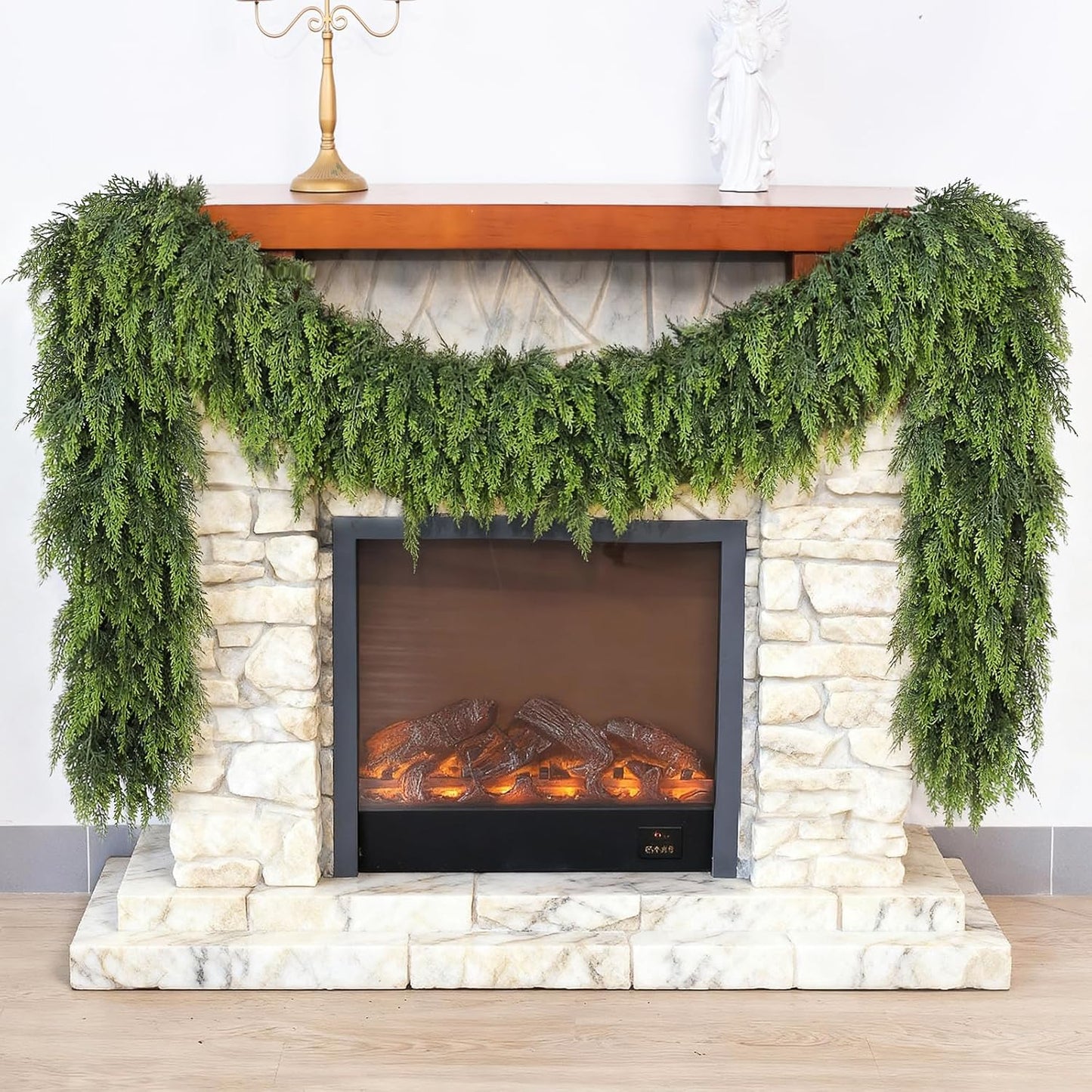 Christmas Cedar Garland - 16ft Artificial Cedar Garland Faux Lush Green Fake Pine Needles for Fireplace,Table,Window,Stairs,Mante,Holiday Indoor Outdoor Xmas Decor(1PCS)