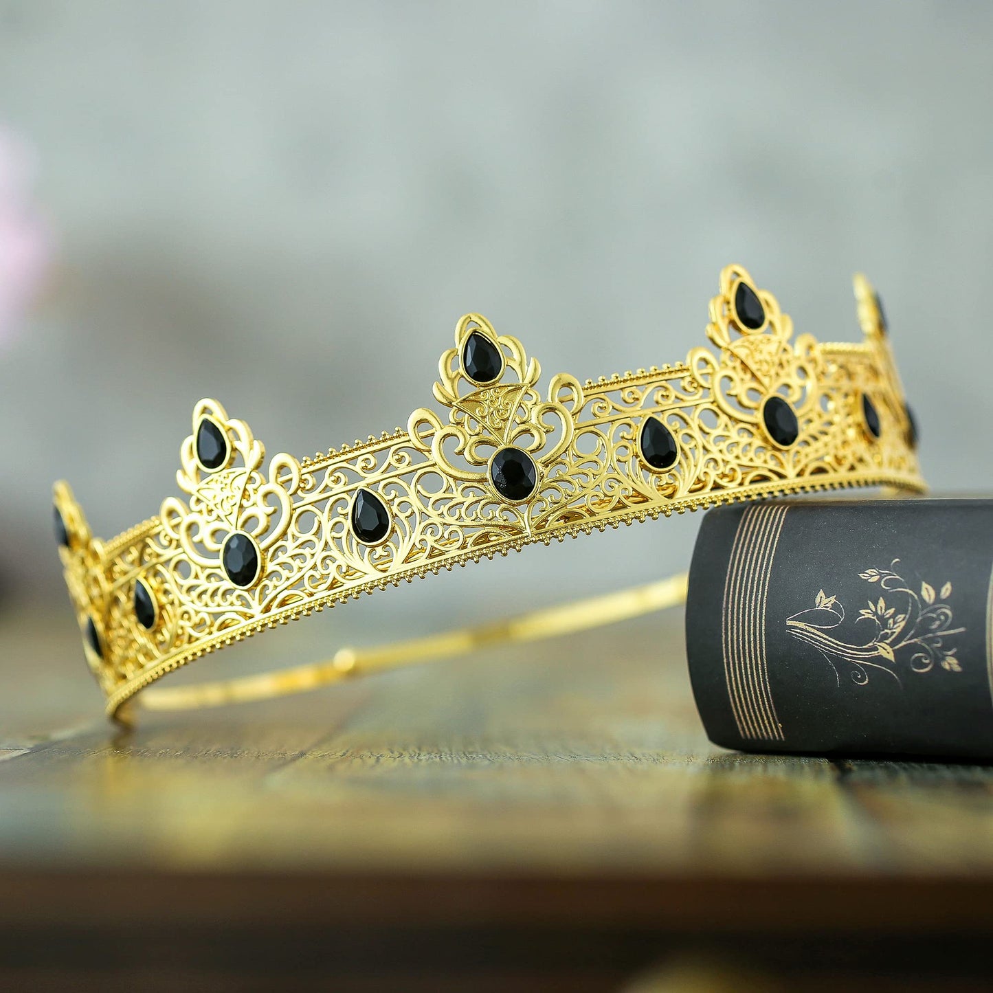 NA King Crown and Birthday Sash, Prom Decoration Gifts for Men (Gold-1)
