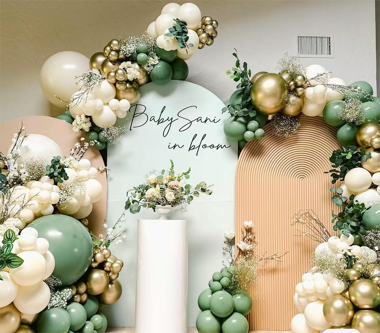 MEBAY Sage Green White Gold Balloon Garland Arch Kit, 146Pcs Latex Balloons Different Sizes 18 12