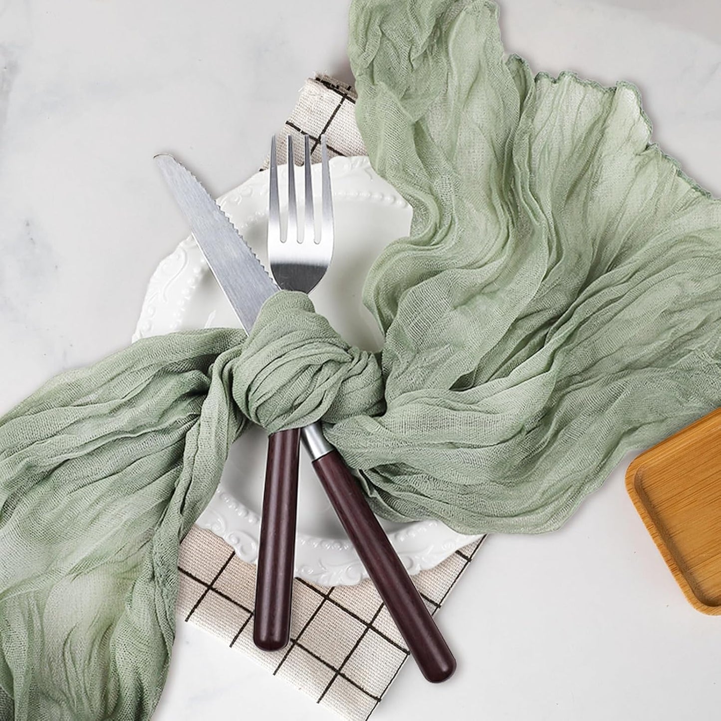 Le courant 12pcs 10Ft Cheesecloth Table Runner, Rustic Boho Gauze Cheese Cloth Runner Table Runner for Weddings Bridal Baby Shower Birthday Holiday Parties Home Decor, Sage Green