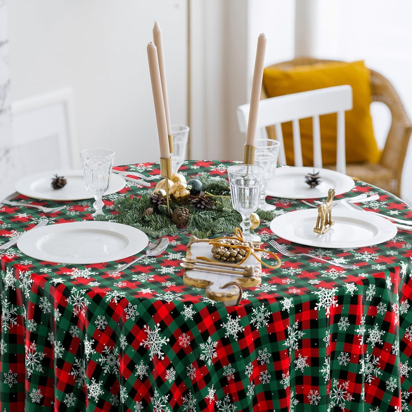 12Pcs Christmas Buffalo Plaid Snowflake Party Tablecloths Decorations,Plastic Red and Green Checkered Round Table Cover for Winter Christmas New Year Birthday Holiday Party Decorations,84 inch