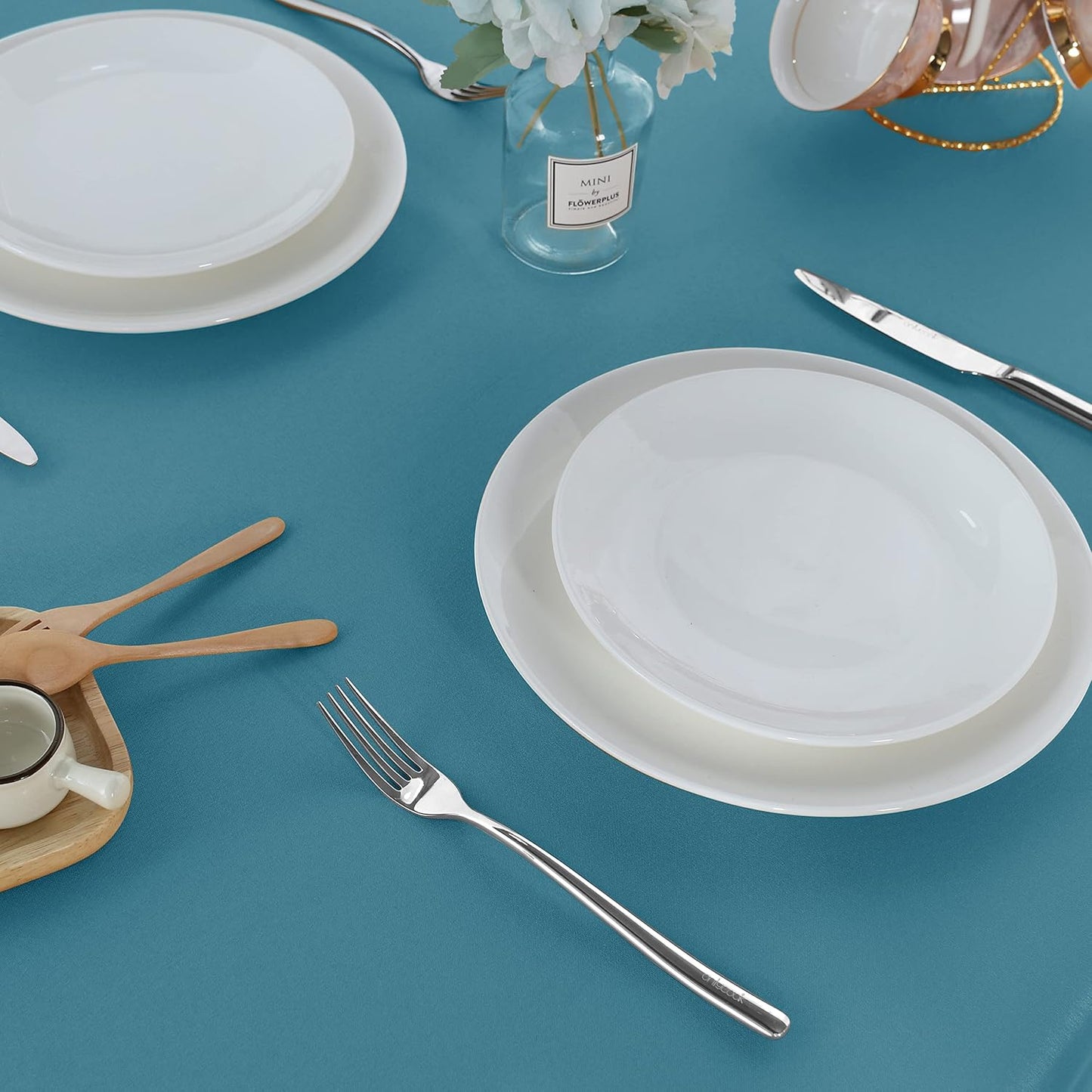 Fitable Rectangle Tablecloth Stain and Wrinkle Resistant Washable Polyester Table Cloth for Buffet Parties and Camping (54x78 inch, Teal)