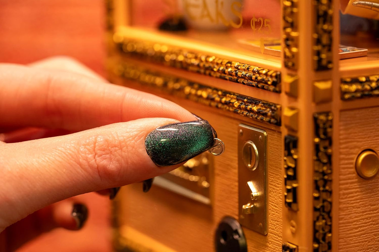 New Wave Toys Zoltar Speaks Mini Replica Fortune Teller Machine, Fully Animated 1/6 Scale with Card Dispenser, USB-C Rechargable