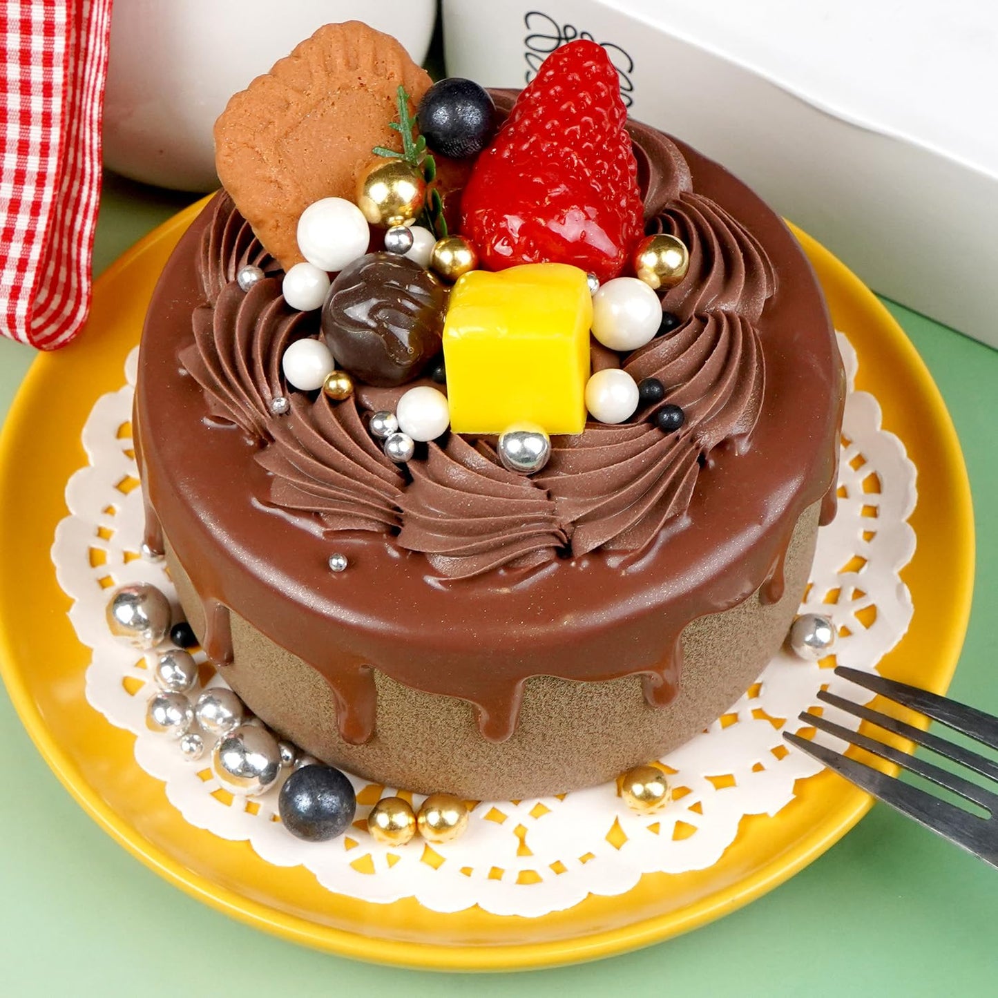 Dazzjoy Mix Pearl Sprinkles, Food Grade, Edible Pearls for Cake Decorating, 150g/5.29oz, Cake Decoration & Cupcake Topper, Wedding Party Valentines Supplies