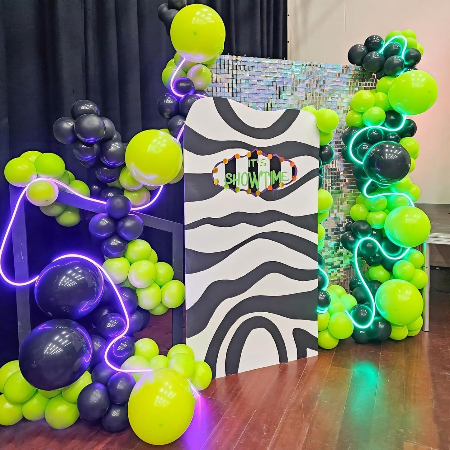 110pcs Lime Green Balloons 12 Inch Light Green Latex Balloon Arch Kit for Birthday Baby Shower Anniversary Graduation Wedding Party Decorations