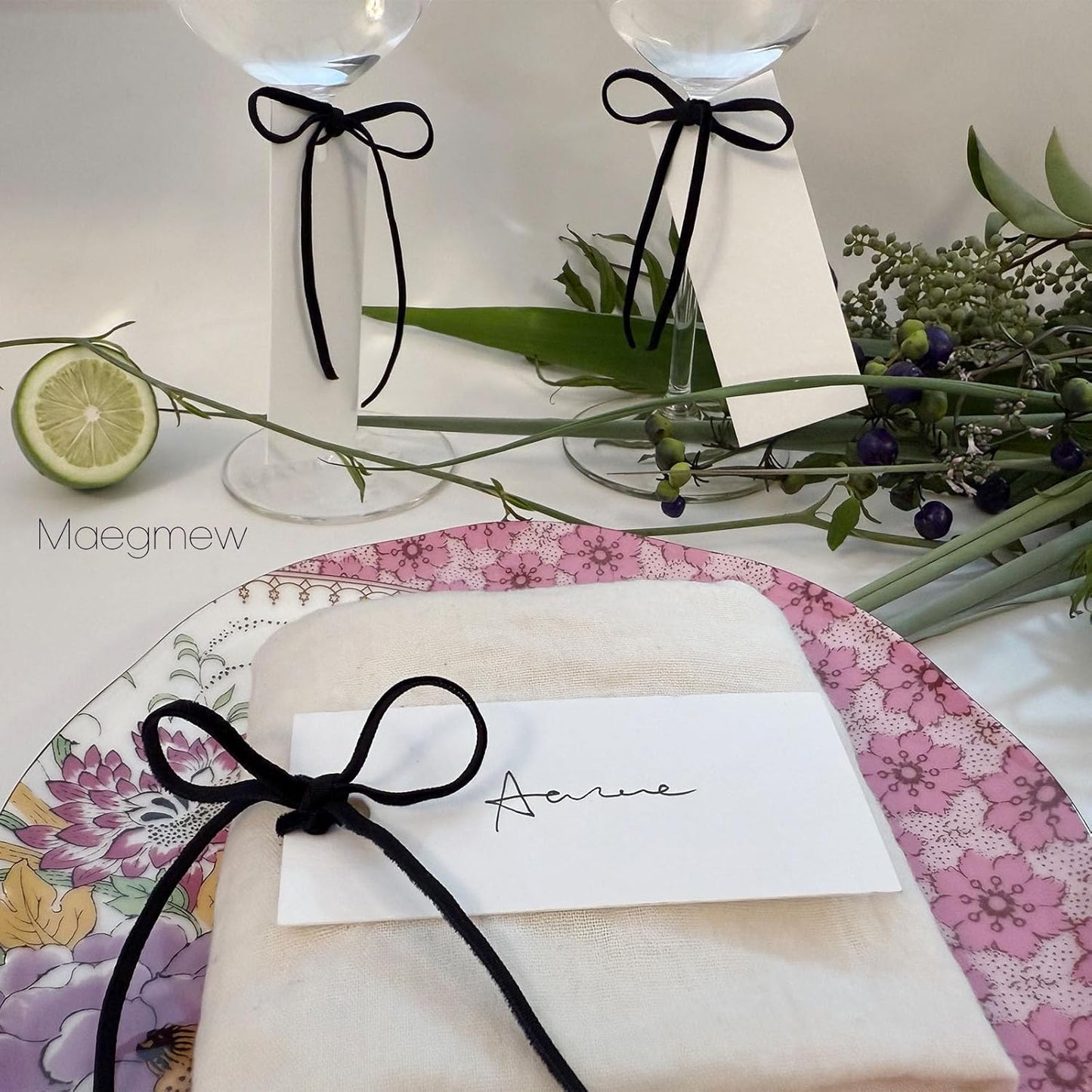 50 Pcs Place Cards for Table Setting -3.94"X1.57" Table Place Cards with Velvet Ribbon,Name Cards for Wedding Dinner Party Events (Black)