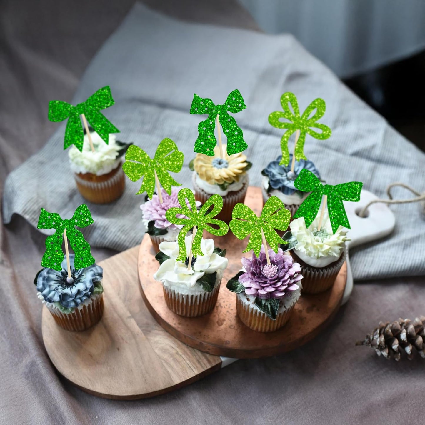 Ephlyn 24Pcs Bow Cupcake Toppers Bow Birthday Cake Topper Girls Birthday Party Decorations Bowknot Cupcake Decorations for Bridal Baby Shower Birthday Wedding Themed Party Green