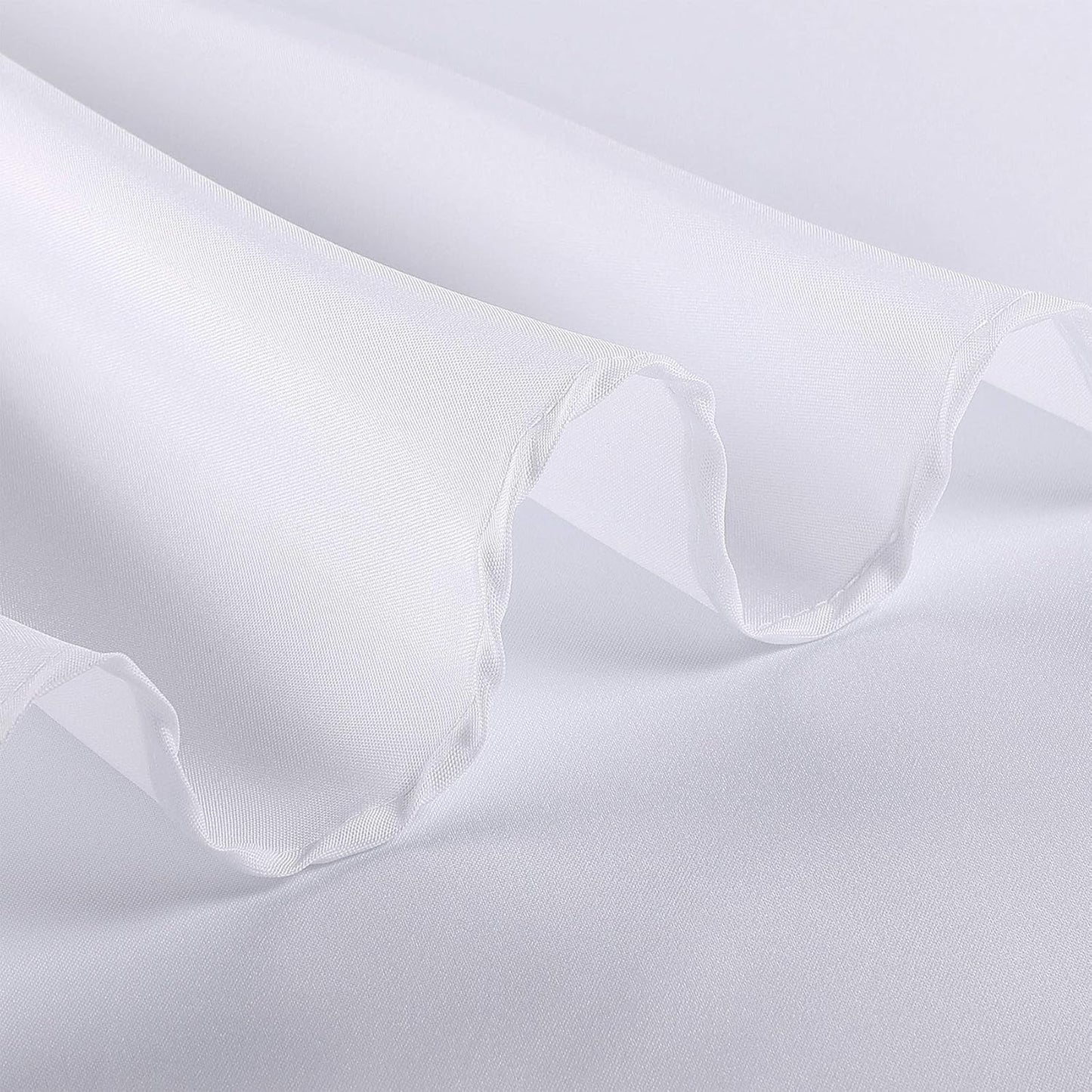 Ascoza 2pack 108 Inch White Round Tablecloth in Polyester Fabric for Wedding/Banquet/Restaurant/Parties