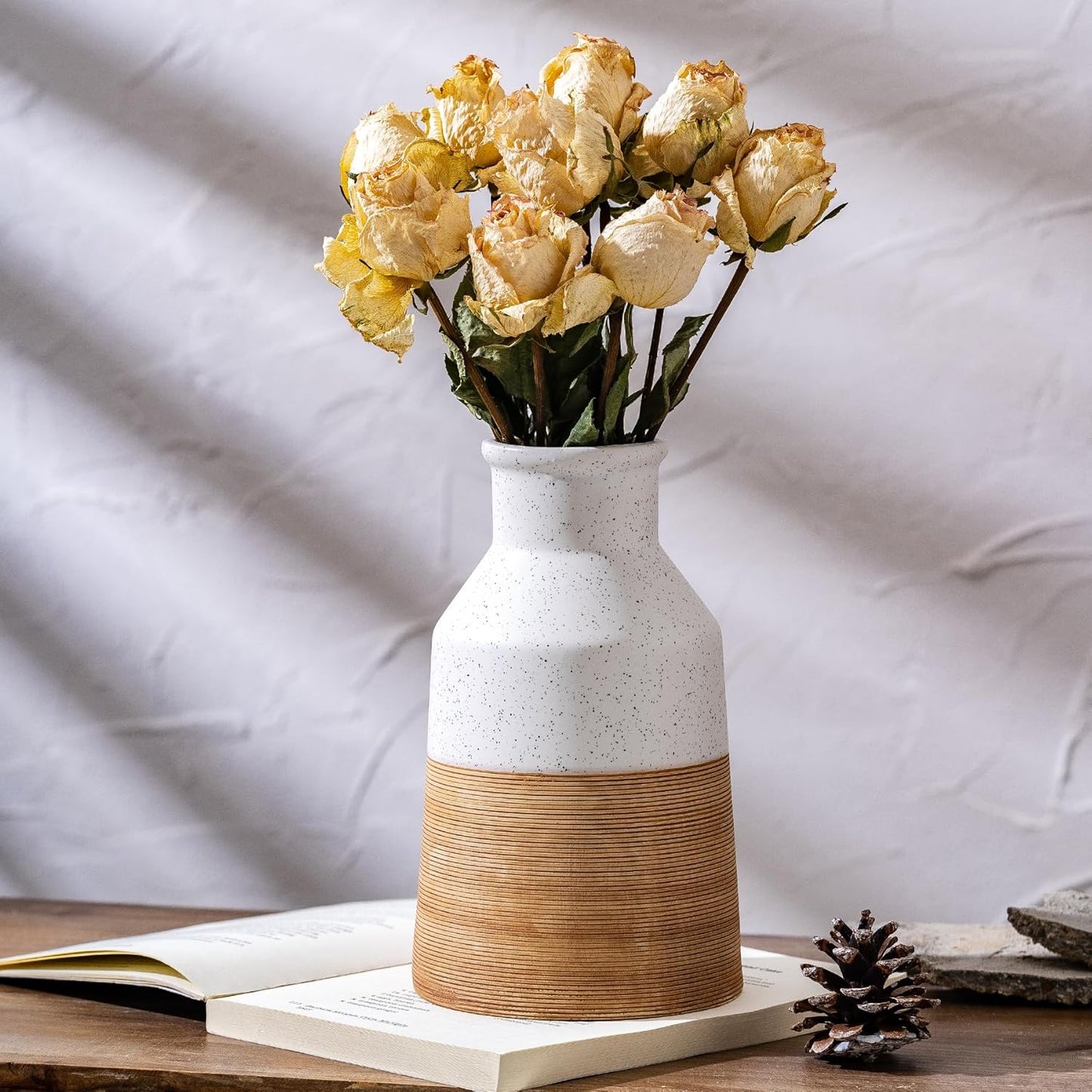 Rustic Farmhouse Flower Ceramic Striped Vase, White and Brown Decorative Ceramic Modern Floral Vase for Bouquet, Cottage Home Core Decor, Tabletop Bedroom Office Bookshelf Living Room Wedding 7.7 Inch