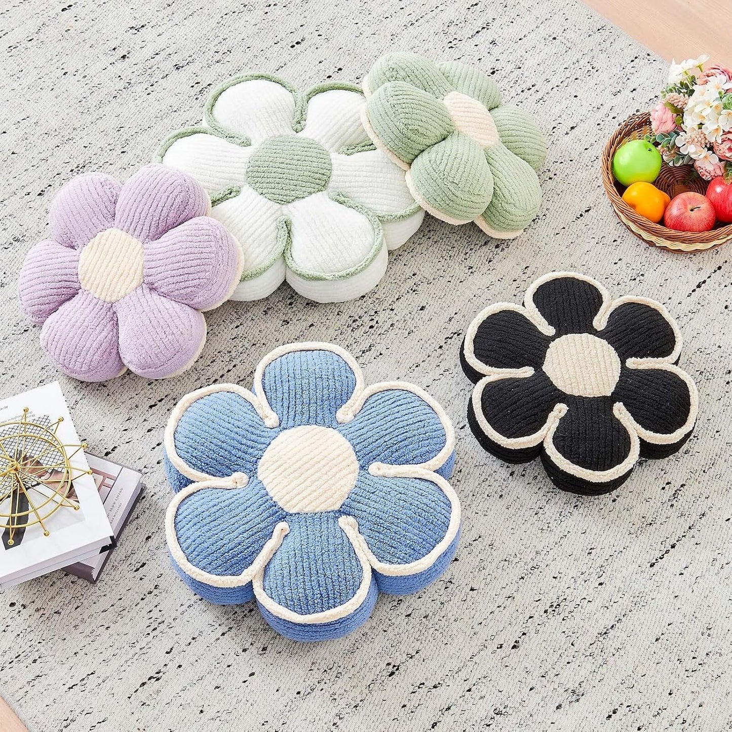 Flower Pillow, Soft Flower Decorative Throw Pillow, Cute Daisy Flower Shaped Seating Floor Cushion Room Décor Plush Pillows for Sofa Couch Bed (17.7 Inch, Lavender)