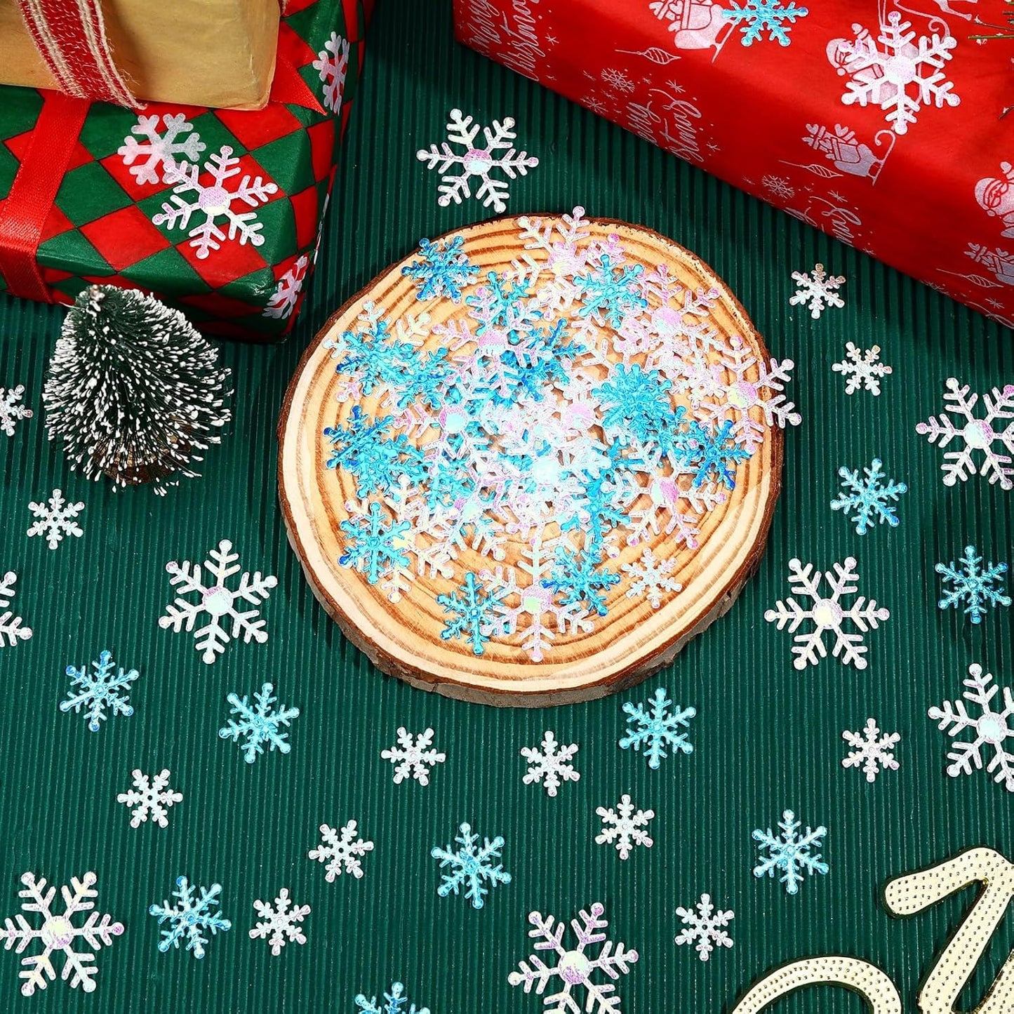 MARFOREVER Snowflake Confetti Decorations, Christmas Snowflake Glitter Confetti White Blue Scatter Winter Wonderland Table Centerpiece for Xmas Winter Wedding Snow Party Decoration Supplies