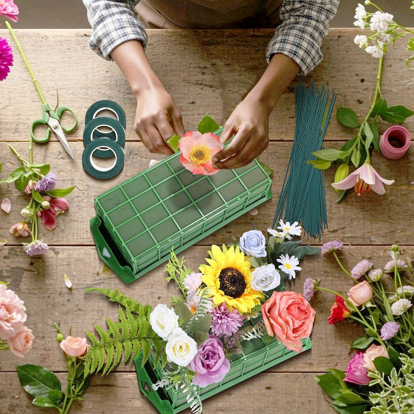 Aodaer 4 Pieces Floral Foam Cage with Floral Foam for Fresh and Artificial Flowers Rectangle Dry and Wet Flower Cage Bowl Holder for Wedding, Home and Garden Arrangement Decorations