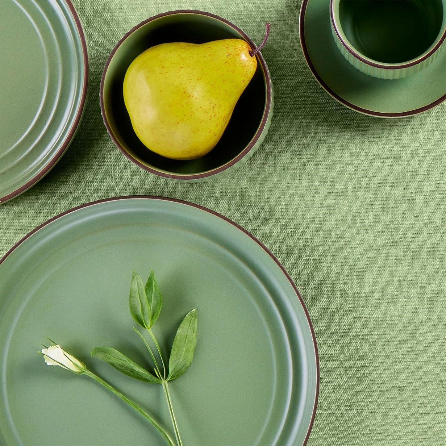 Solino Home Linen Tablecloth 60 x 108 Inch - 100% Pure Linen Laurel Green Table Cloth for Rectangle Tables - Fete, Machine Washable Tablecloth for Fall, Autumn, Thanksgiving