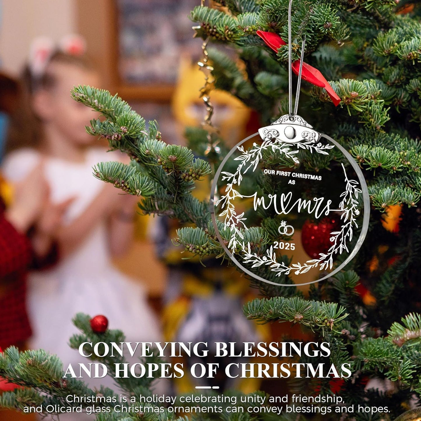 First Christmas Married Ornament 2025, Wedding Bridal Shower Gifts for Bride, Crystal 1st Christmas as Mr Mrs, Wedding Ornaments for Couple, Newlywed Keepsake with Gift Box